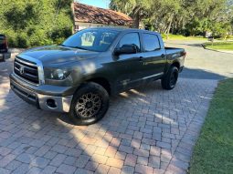 2011 Toyota Tundra Crewmax -V8 full