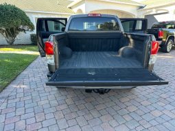 2011 Toyota Tundra Crewmax -V8 full