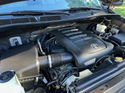 2011 Toyota Tundra Crewmax -V8 full