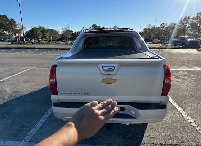 2013 Chevy avalanche 4×4 black Dimond edition full