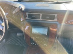 2013 Chevy avalanche 4×4 black Dimond edition full