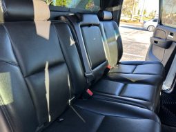 2013 Chevy avalanche 4×4 black Dimond edition full