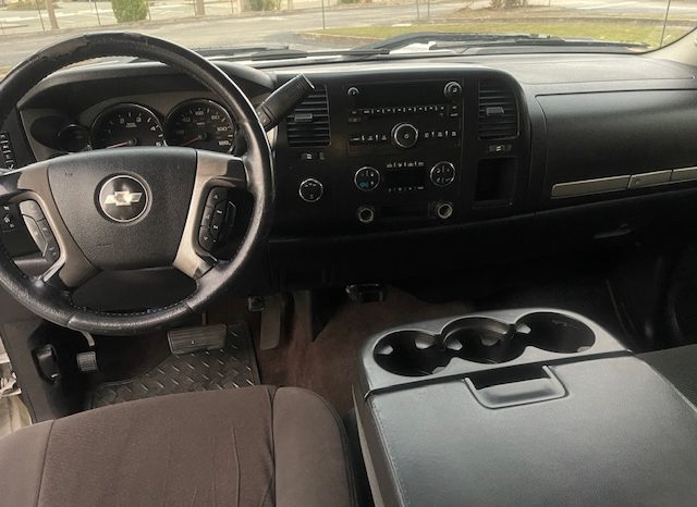 2007 Chevy Silverado 2500 4×4 Diesel full