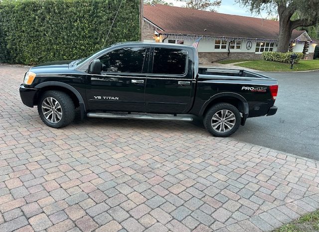 2008 Nissan Titan- 4×4 pro X -King Cap full