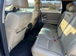 2014 Toyota Sequoia full