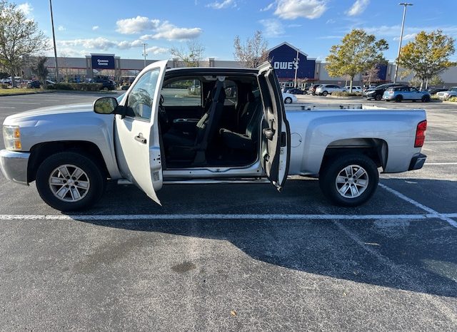 2012 Chevrolet Silverado 1500 LS Extended Cab Short Bed 1LS w/Rear Doors full