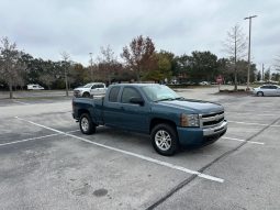 2010 Chevrolet Silverado 1500 LT Extended Cab Short Bed 1LT w/Rear Doors full