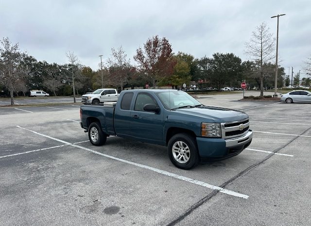 2010 Chevrolet Silverado 1500 LT Extended Cab Short Bed 1LT w/Rear Doors full