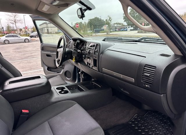 2010 Chevrolet Silverado 1500 LT Extended Cab Short Bed 1LT w/Rear Doors full