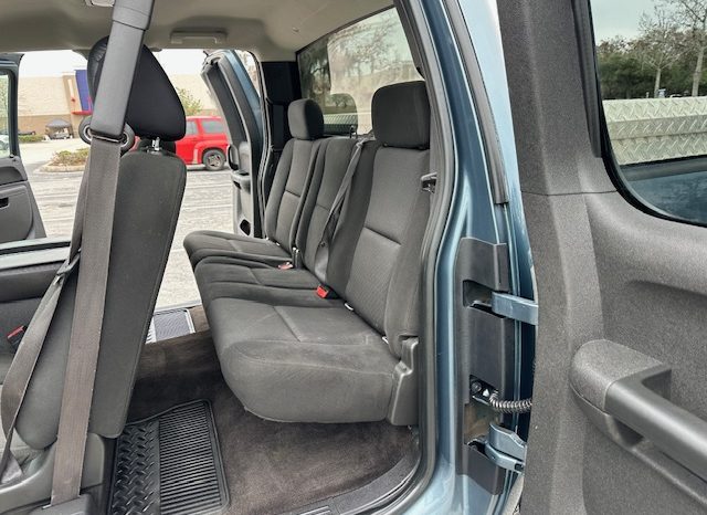 2010 Chevrolet Silverado 1500 LT Extended Cab Short Bed 1LT w/Rear Doors full