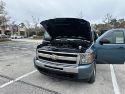 2010 Chevrolet Silverado 1500 LT Extended Cab Short Bed 1LT w/Rear Doors full