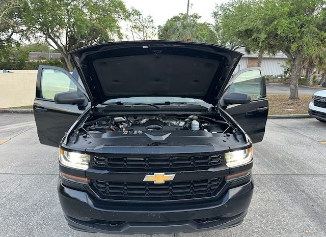 2016 Chevrolet Silverado 1500 Custom Extended Cab Short Bed 1CX full