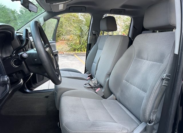 2016 Chevrolet Silverado 1500 Custom Extended Cab Short Bed 1CX full