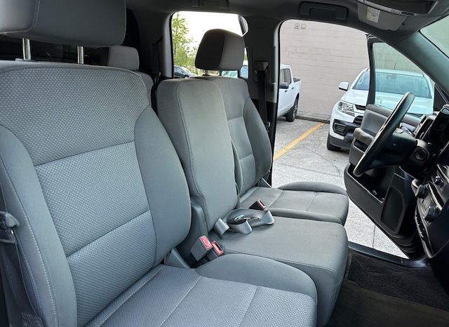 2016 Chevrolet Silverado 1500 Custom Extended Cab Short Bed 1CX full