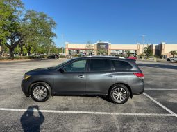 2014 Nissan Pathfinder SV full