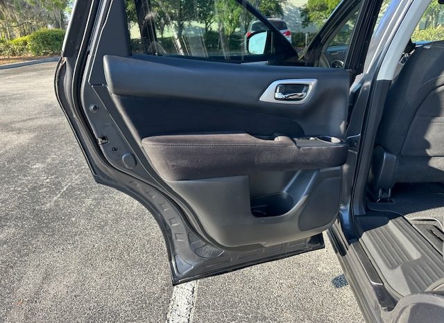 2014 Nissan Pathfinder SV full