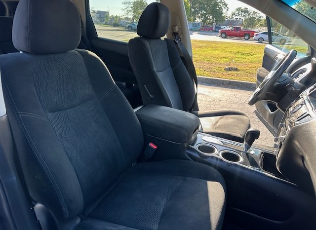 2014 Nissan Pathfinder SV full