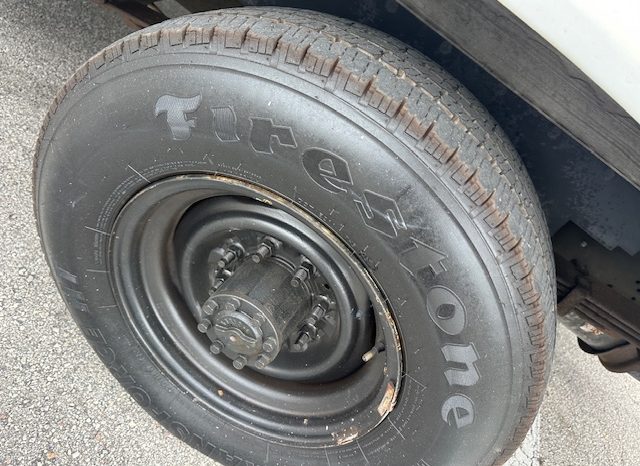 2008 Ford E-350 Base full