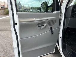 2008 Ford E-350 Base full