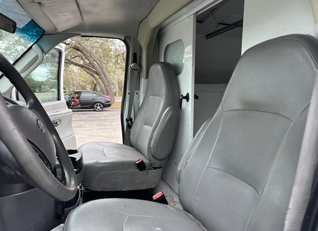 2008 Ford E-350 Base full