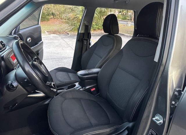 2015 Kia Soul + full
