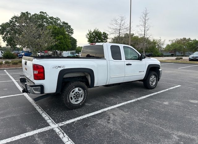 2012 Chevrolet Silverado 2500HD LT Extended Cab Short Bed 1LT w/Rear Doors full