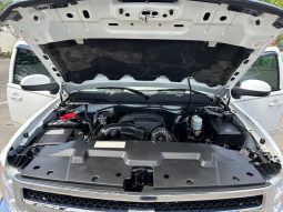 2010 Chevrolet Silverado 1500 LTZ Crew Cab Short Bed 1LZ full