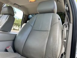 2010 Chevrolet Silverado 1500 LTZ Crew Cab Short Bed 1LZ full