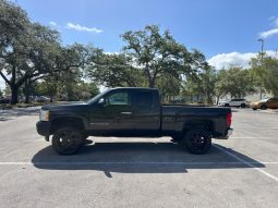 2009 Chevrolet Silverado 1500 LTZ Extended Cab Medium Bed 1LZ w/Rear Doors full
