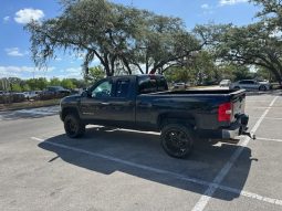 2009 Chevrolet Silverado 1500 LTZ Extended Cab Medium Bed 1LZ w/Rear Doors full