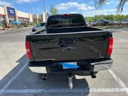 2009 Chevrolet Silverado 1500 LTZ Extended Cab Medium Bed 1LZ w/Rear Doors full