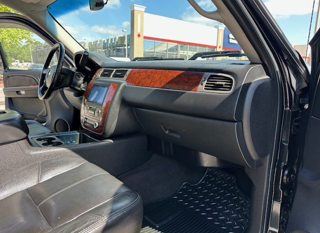 2009 Chevrolet Silverado 1500 LTZ Extended Cab Medium Bed 1LZ w/Rear Doors full