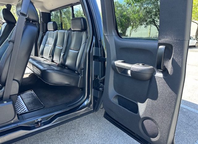 2009 Chevrolet Silverado 1500 LTZ Extended Cab Medium Bed 1LZ w/Rear Doors full