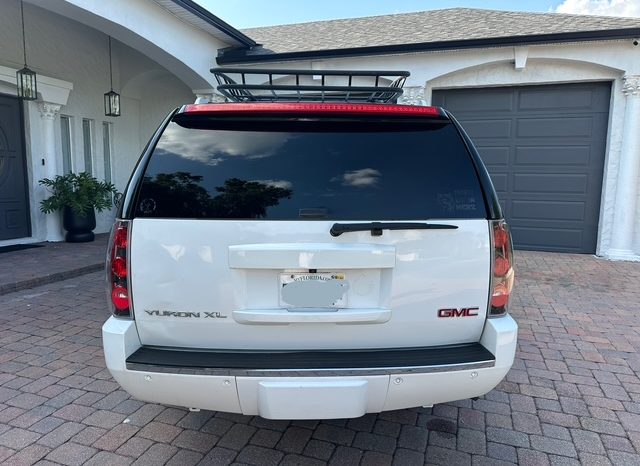 2007 GMC Yukon Denali XL 5SA full