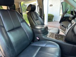 2007 GMC Yukon Denali XL 5SA full