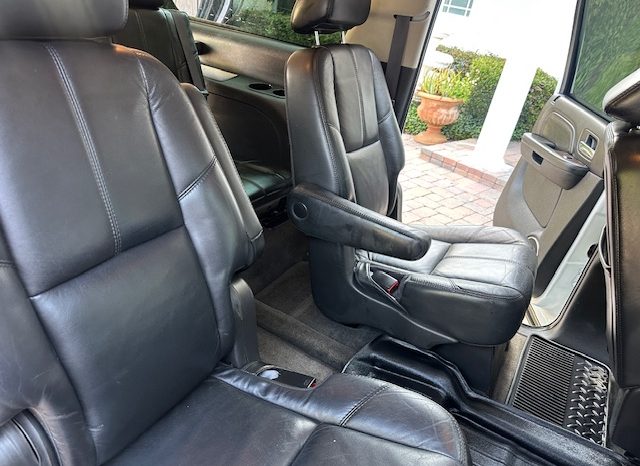 2007 GMC Yukon Denali XL 5SA full