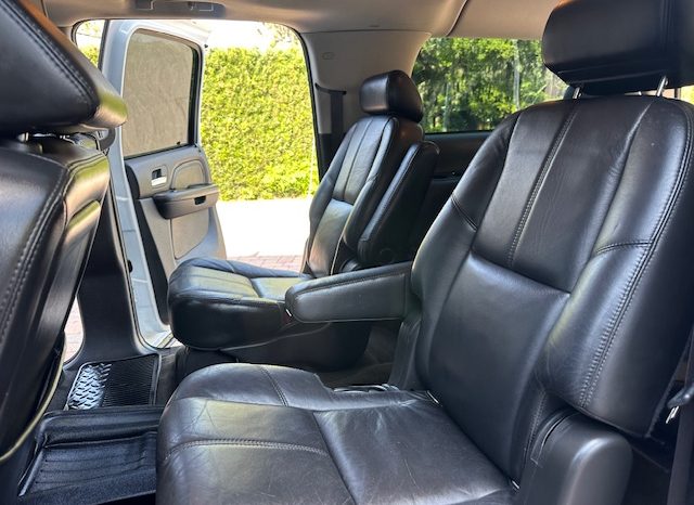 2007 GMC Yukon Denali XL 5SA full