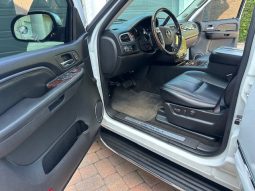 2007 GMC Yukon Denali XL 5SA full