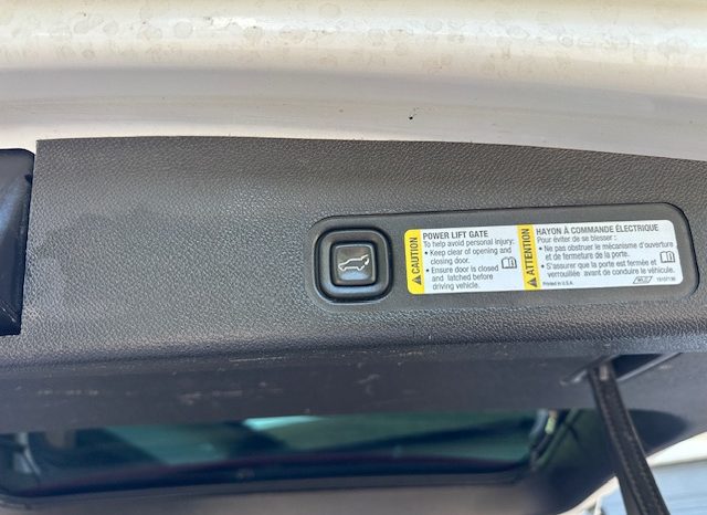 2007 GMC Yukon Denali XL 5SA full