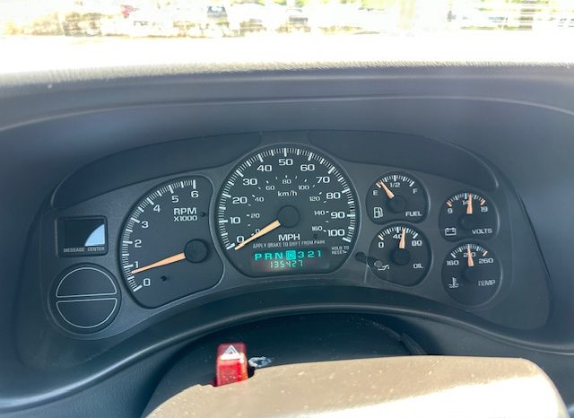 2002 Chevrolet Avalanche 1500 Crew Cab Short Bed full