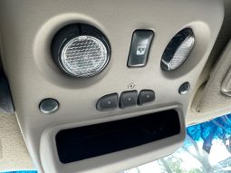 2002 Chevrolet Avalanche 1500 Crew Cab Short Bed full