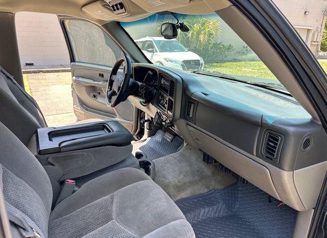 2005 Chevrolet Tahoe LS 1SJ full