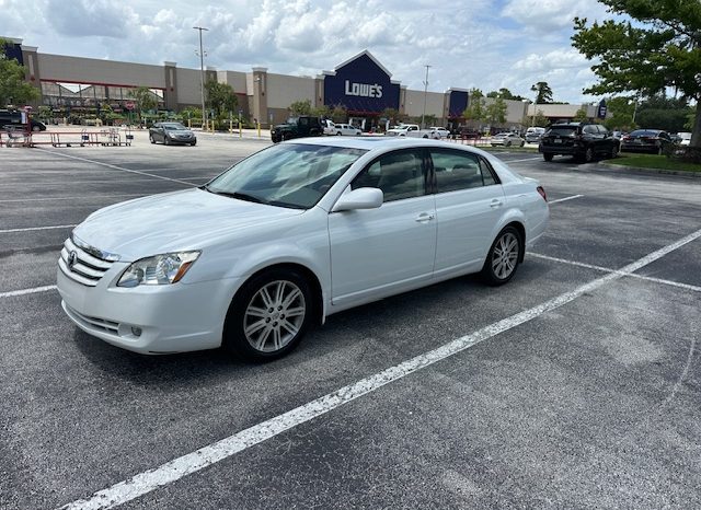 2005 Toyota Avalon Limited full