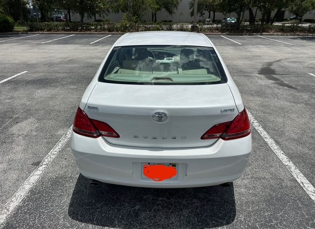 2005 Toyota Avalon Limited full