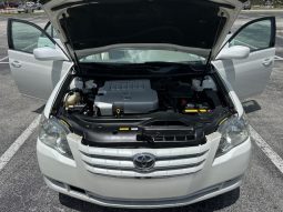 2005 Toyota Avalon Limited full