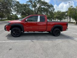 2006 Nissan TITAN LE Extended Cab Medium Bed full