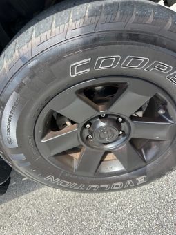 2006 Nissan TITAN LE Extended Cab Medium Bed full