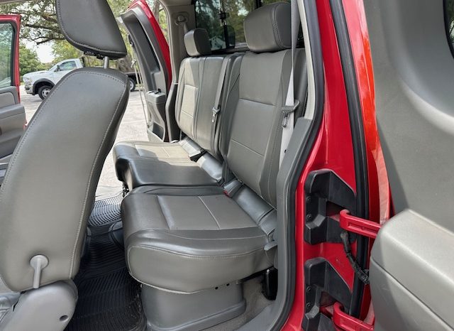 2006 Nissan TITAN LE Extended Cab Medium Bed full