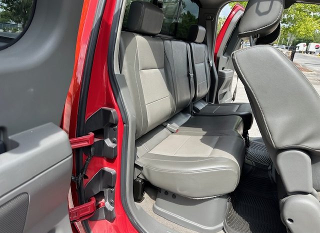 2006 Nissan TITAN LE Extended Cab Medium Bed full