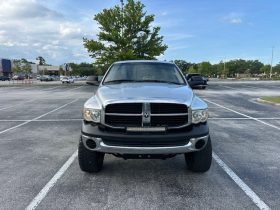 2004 Dodge Ram 1500 SLT Crew Cab Medium Bed